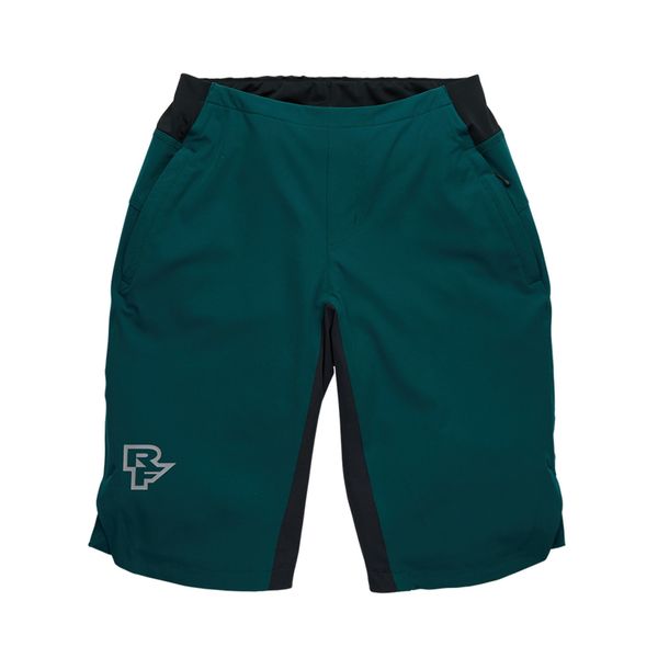 RaceFace Traverse Women's Shorts 2022 Pine click to zoom image