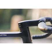 Basso Astra Disc Chameleon 105 Di2 MR Lite Bike click to zoom image